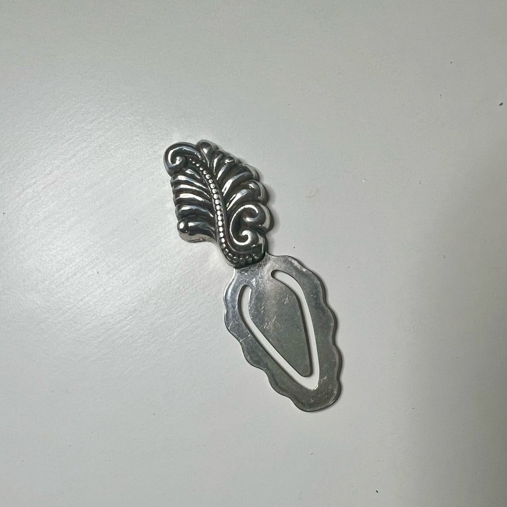 Brighton Silver Page marker
